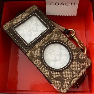 COACH Signature ipod Nano Case-Holder